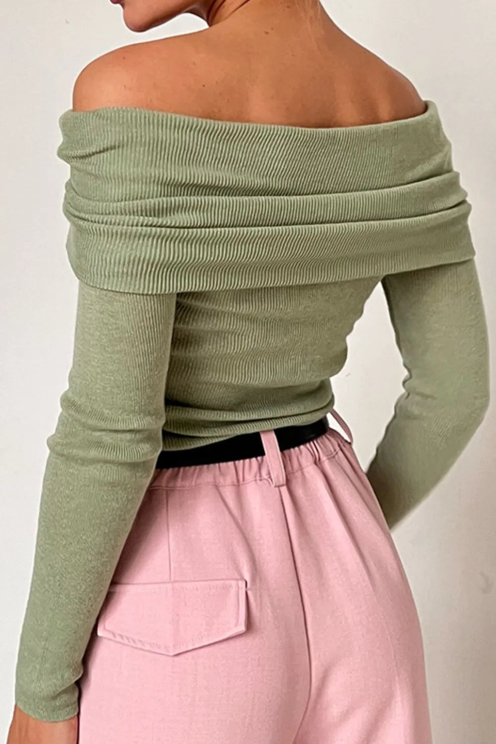 9775fec8-3e91-4930-b209-e56cfbf6afef-Max